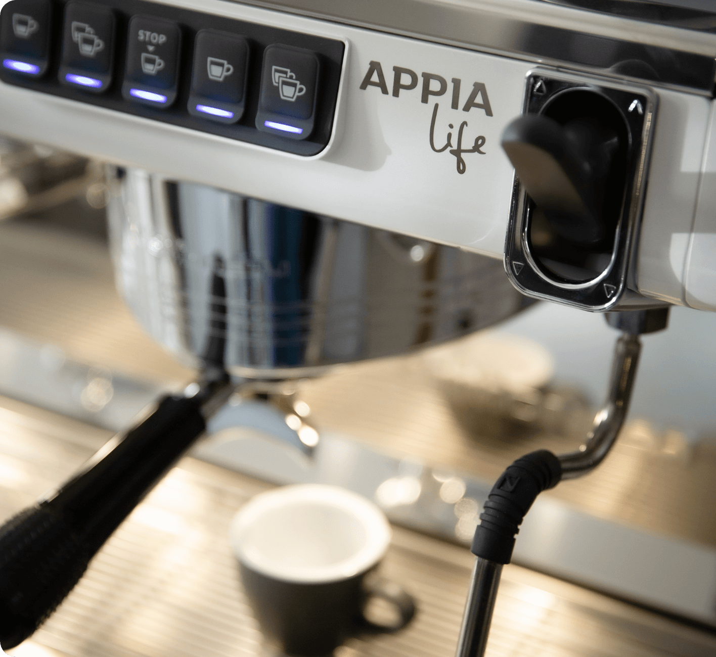 Detalle de una máquina de espresso Nuova Simonelli Appia Life